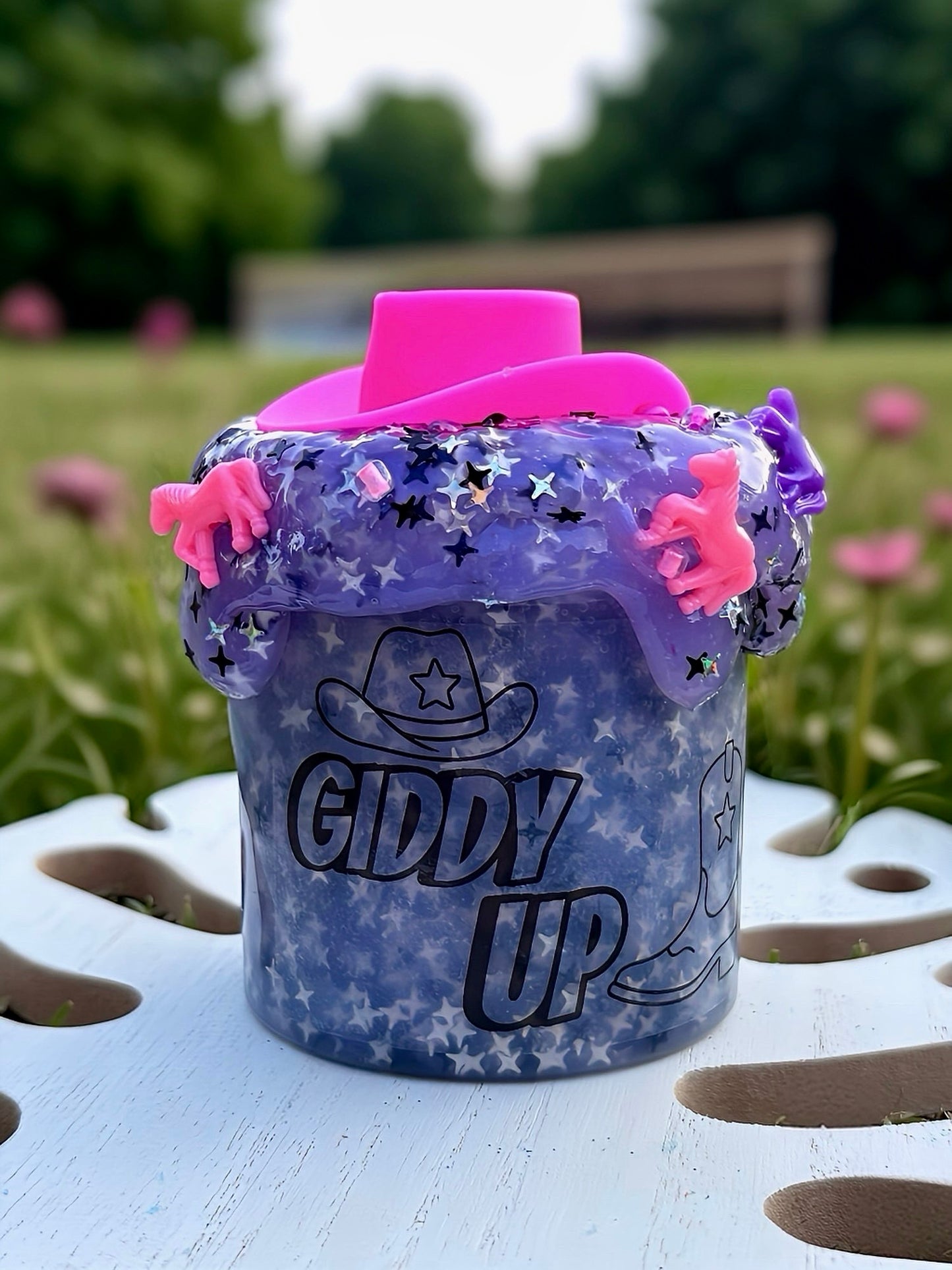 GIDDY UP GLITTER